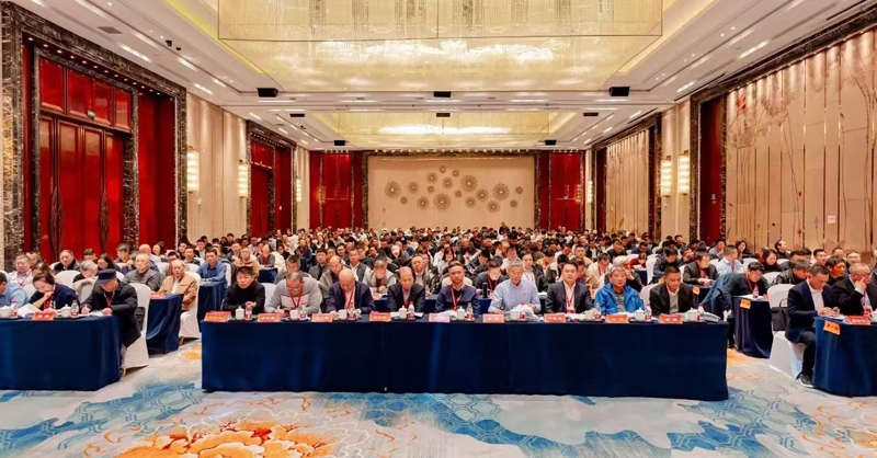 梦马诸冈 l 祝贺中国林业机械协会第七次全国会员大会成功召开